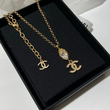 CC 26C Vintage Diamond Pendant Necklace
