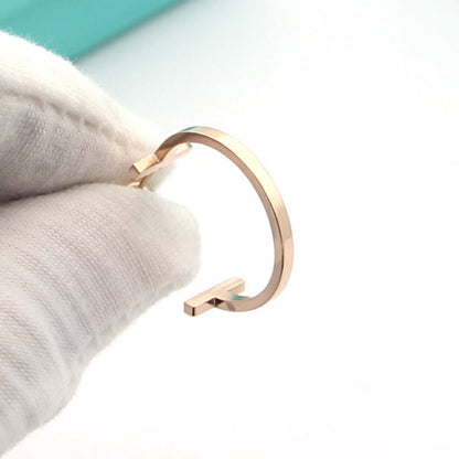 Tiff Hoop Earrings