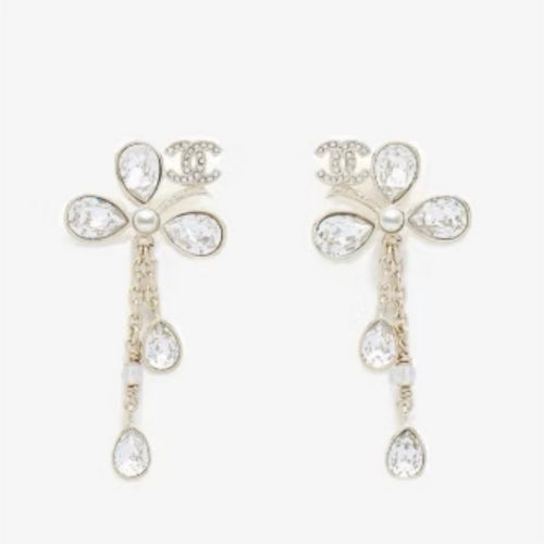 CC 26P Lucky Clover Crystal Long Earrings